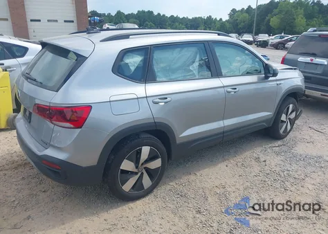 2023 Volkswagen Taos 1.5T S z USA, uszkodzony, nr VIN 3VVGX7B23PM380879